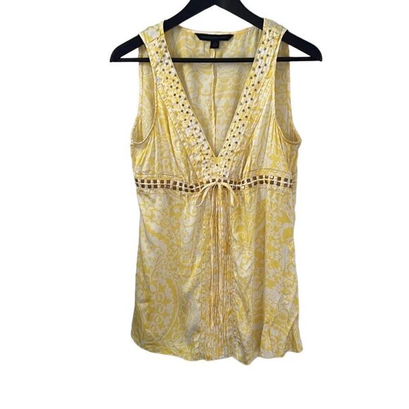 EXPRESS SLEEVELESS TOP. 93%silk 7% polyester. Size‎ Medium. Yellow - Picture 1 of 6